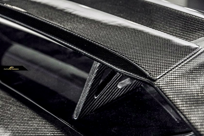 Lamborghini LP610- Novitec style carbon rear Wing 06